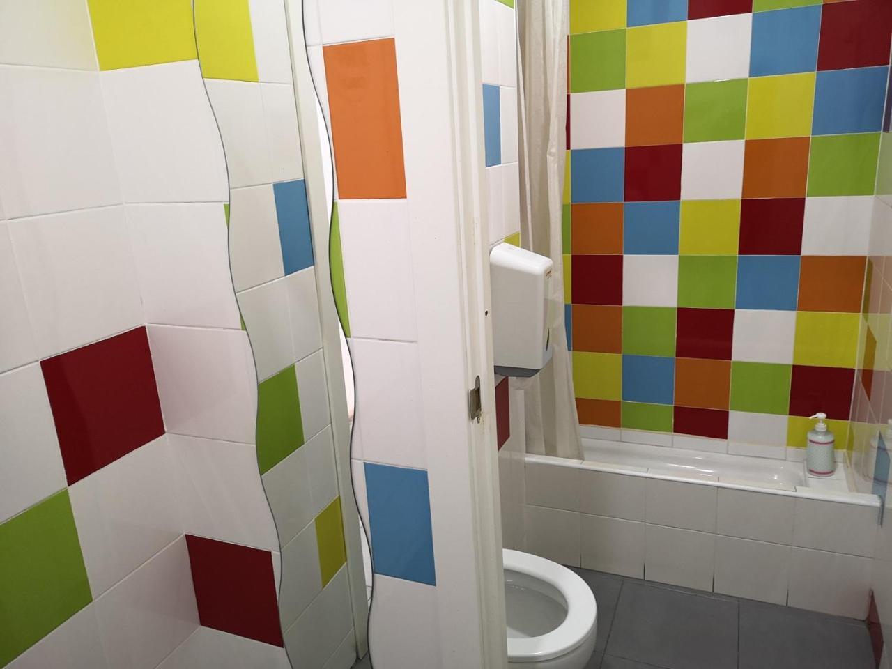 Pil Pil Hostel Мадрид Екстер'єр фото